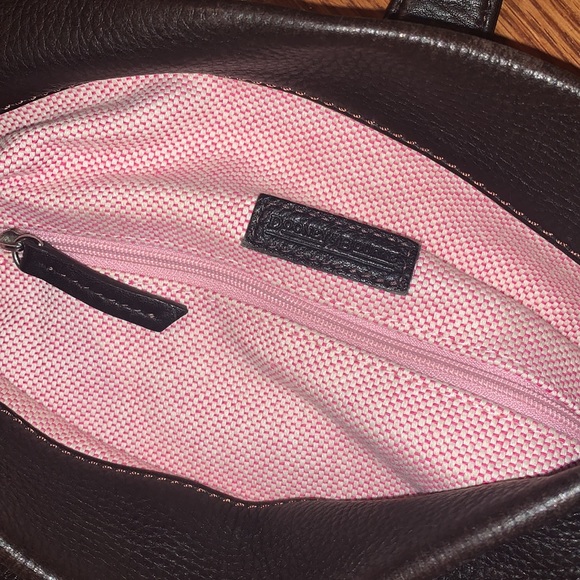 Dooney & Bourke Brown Bag - Picture 6 of 11